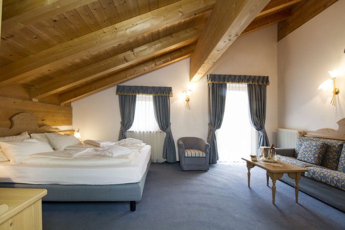Imagen de la habitación del Hotel Casa Del Campo. Foto 12