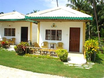 Imagen de los exteriores del Hotel Casa Del Mar Beach Resort. Foto 10