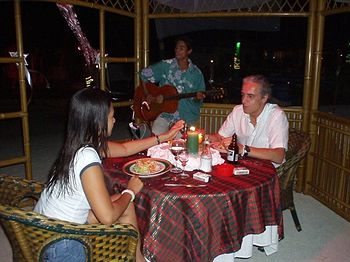 Imagen de los exteriores del Hotel Casa Del Mar Beach Resort. Foto 14