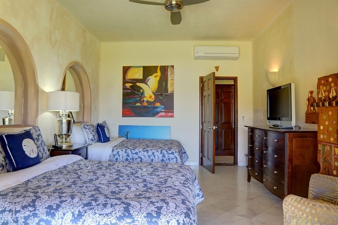 Imagen de la habitación del Hotel Casa Del Mar Condos. Foto 15
