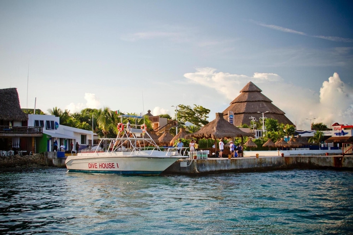 Imagen de los exteriores del Hotel Casa Del Mar Cozumel and Dive Resort. Foto 10