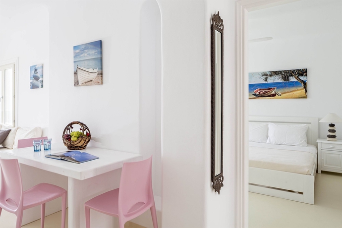 Imagen de la habitación del Hotel Casa Del Mar Mykonos Seaside Resort. Foto 5