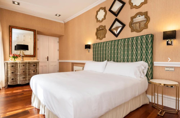 Imagen de la habitación del Hotel Casa Del Poeta. Foto 4