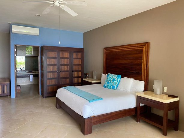 Imagen de la habitación del Hotel Casa Del Puerto. Foto 6