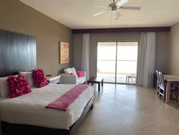 Imagen de la habitación del Hotel Casa Del Puerto. Foto 13