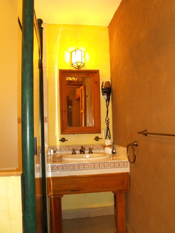Imagen de la habitación del Hotel Casa Del Refugio. Foto 16