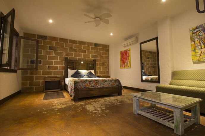 Imagen de la habitación del Hotel Casa Del Reloj. Foto 12