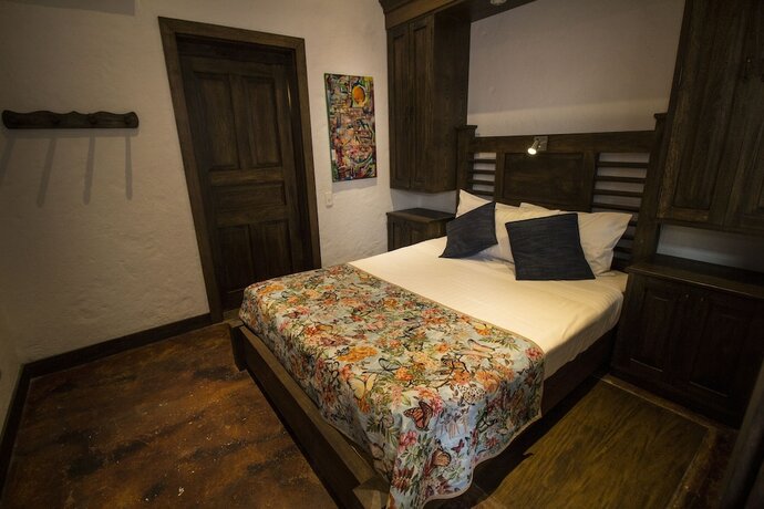Imagen de la habitación del Hotel Casa Del Reloj. Foto 15