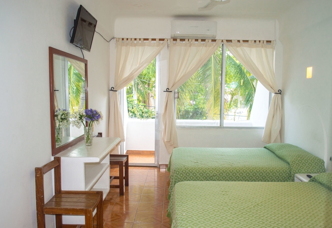 Imagen de la habitación del Hotel Casa Del Sol, Bahia Santa Cruz. Foto 6