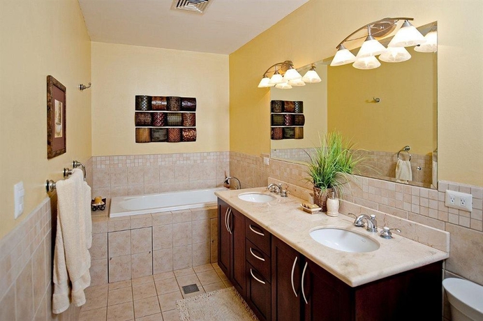 Imagen de la habitación del Hotel Casa Del Sol Resort. Foto 5