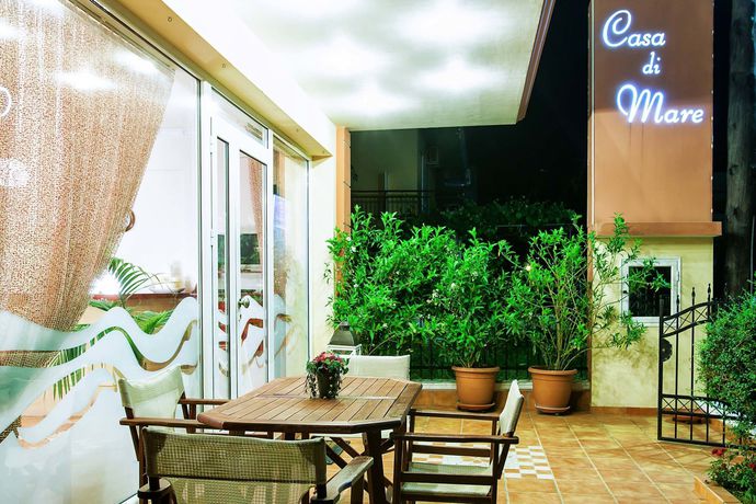 Imagen de los exteriores del Hotel Casa Di Mare Poseidon. Foto 10