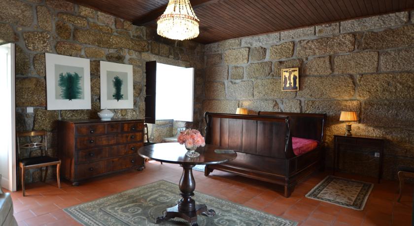 Imagen de los interiores del Hotel Casa Do Ribeiro. Foto 5