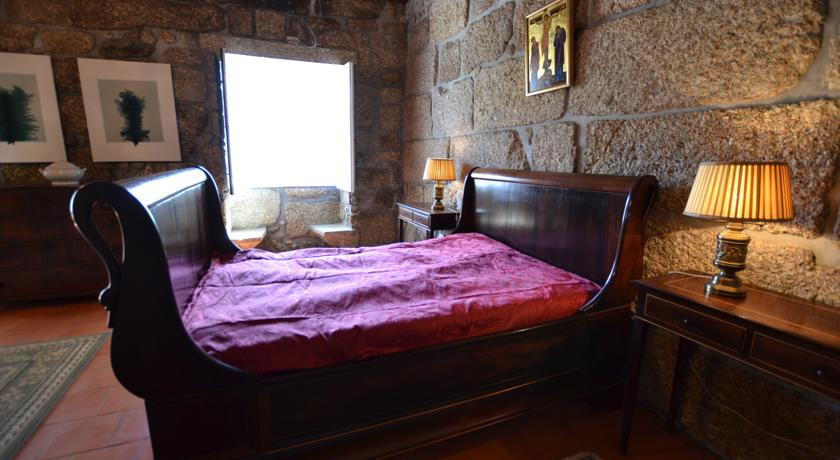 Imagen de la habitación del Hotel Casa Do Ribeiro. Foto 2