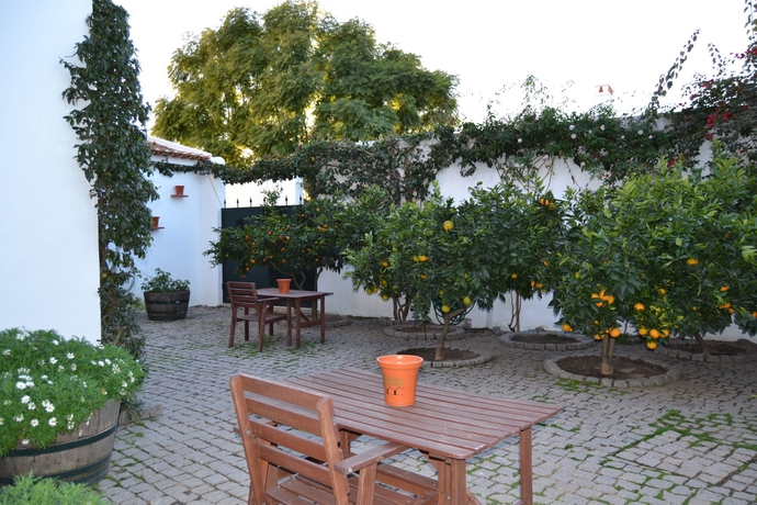 Imagen de los exteriores del Hotel Casa Do Rossio. Foto 11