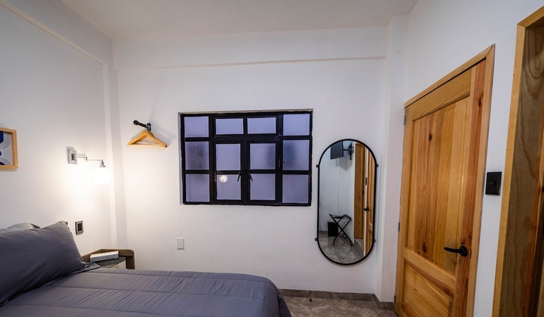 Imagen de la habitación del Hotel Casa Dom&iacute;nguez. Foto 13