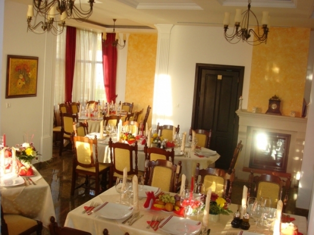 Imagen del bar/restaurante del Hotel Casa Domneasca. Foto 2