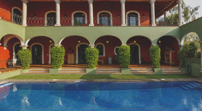 Imagen de la piscina del Hotel Casa Don Pascual. Foto 13