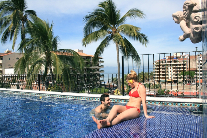 Imagen de la piscina del Hotel Casa Dona Susana by Los Arcos. Foto 12