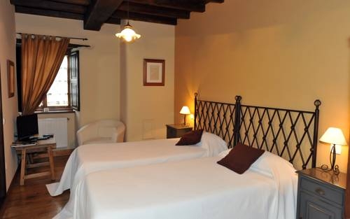 Imagen de la habitación del Hotel Casa Doñano. Foto 7