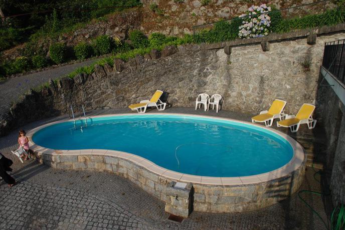 Imagen de la piscina del Hotel Casa Dos Lagos. Foto 11
