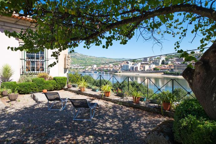 Imagen de los exteriores del Hotel Casa Dos Varais. Foto 7