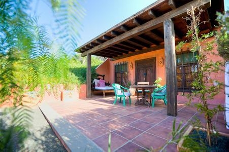 Imagen de los exteriores del Hotel Casa El Morro. Foto 15