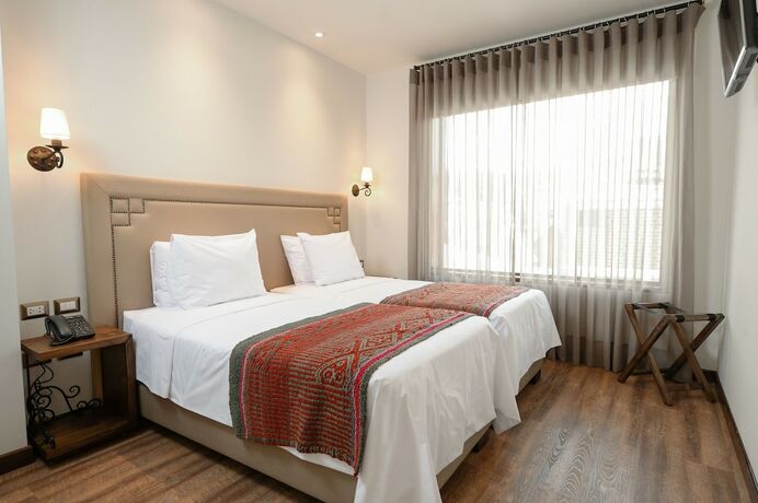 Imagen general del Hotel Casa Esmeralda. Foto 4