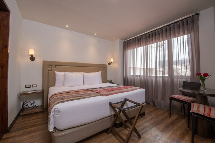 Imagen de la habitación del Hotel Casa Esmeralda. Foto 16