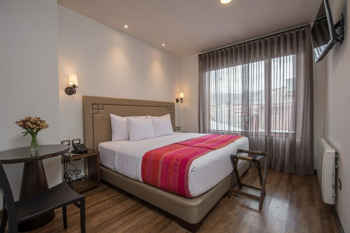 Imagen de la habitación del Hotel Casa Esmeralda. Foto 26