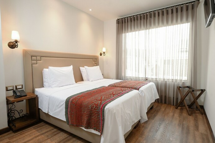 Imagen de la habitación del Hotel Casa Esmeralda. Foto 29