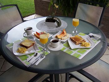 Imagen del bar/restaurante del Hotel Casa Eukaria. Foto 3