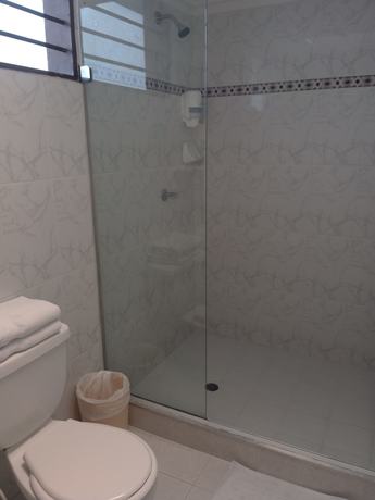 Imagen de la habitación del Hotel Casa F&aacute;tima. Foto 5