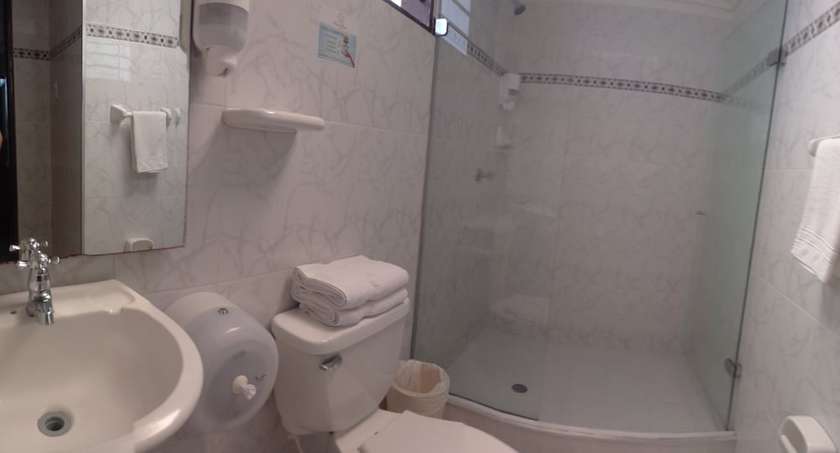 Imagen de la habitación del Hotel Casa F&aacute;tima. Foto 6