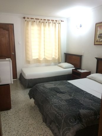 Imagen de la habitación del Hotel Casa F&aacute;tima. Foto 13