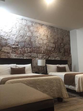 Imagen de la habitación del Hotel Casa Faroles. Foto 11