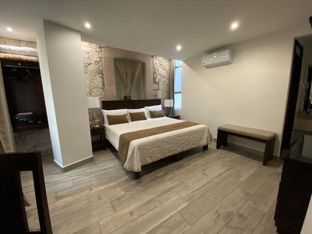Imagen de la habitación del Hotel Casa Faroles. Foto 13