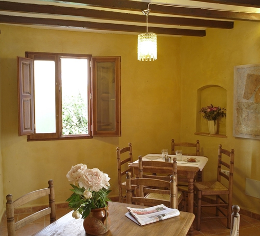 Imagen de los interiores del Hotel Casa Figueretes. Foto 6