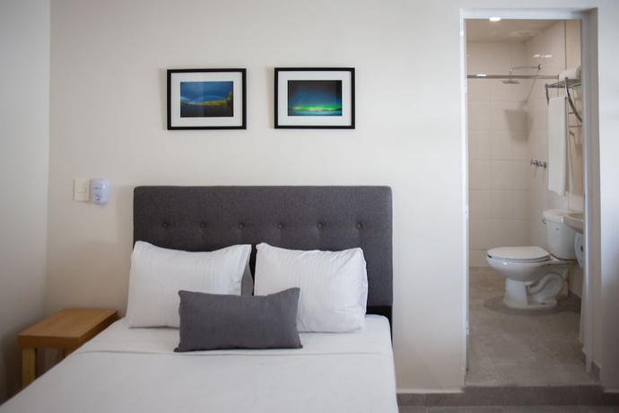 Imagen de la habitación del Hotel Casa Finlandia. Foto 7