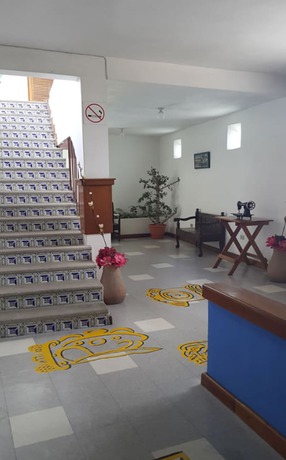 Imagen de los interiores del Hotel Casa Flores De Tikal. Foto 18