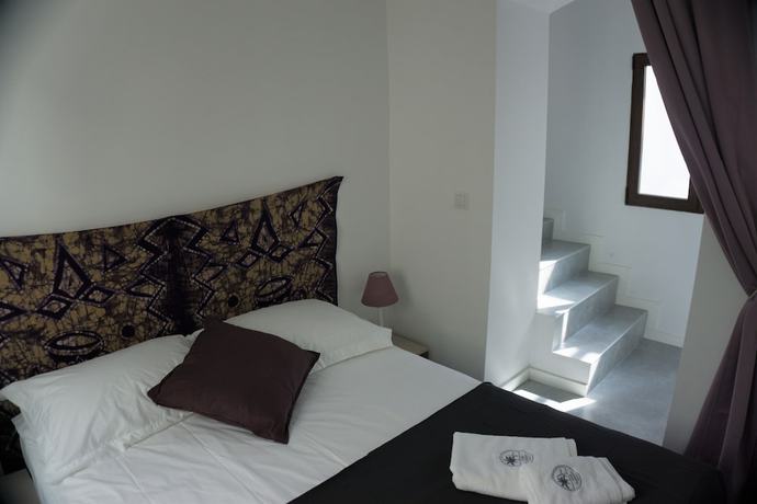 Imagen de la habitación del Hotel Casa Florinda Tarifa. Foto 10