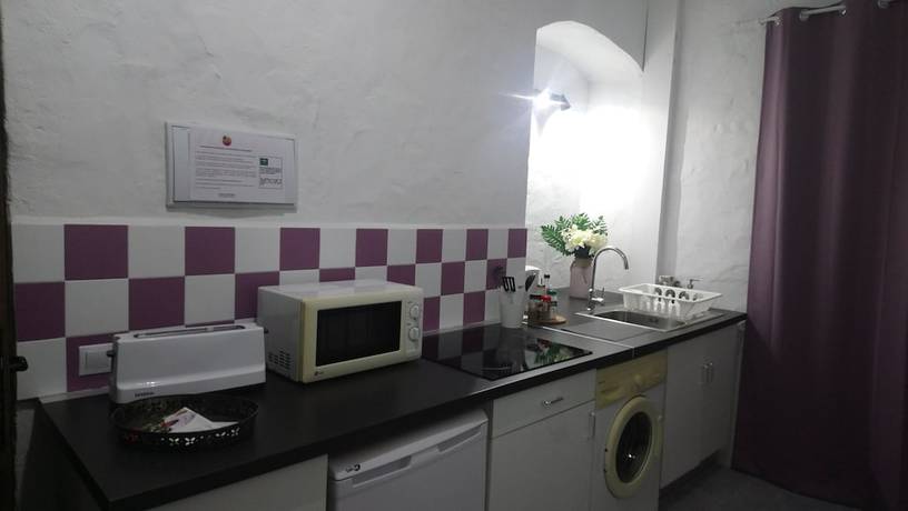 Imagen de la habitación del Hotel Casa Florinda Tarifa. Foto 11