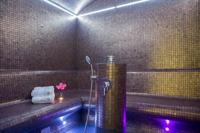 Imagen de los interiores del Hotel Casa Font I Roig. Foto 17