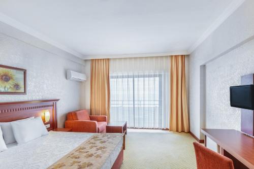 Imagen de la habitación del Hotel Casa Fora Beach Resort. Foto 2