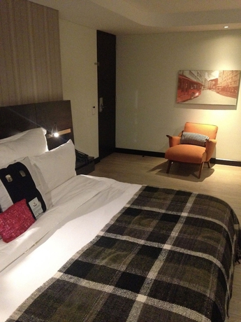 Imagen de la habitación del Hotel Casa Gait&aacute;n Cort&eacute;s Boutique. Foto 9