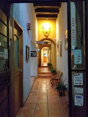 Imagen de los interiores del Hotel Casa Galeana, Morelia. Foto 17