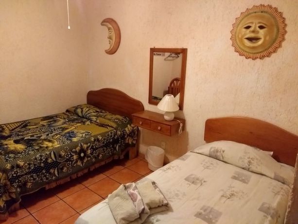 Imagen de la habitación del Hotel Casa Galeana, Morelia. Foto 5