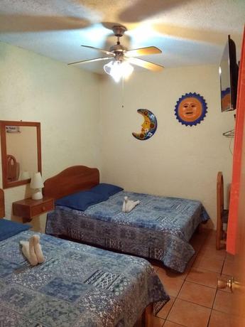 Imagen de la habitación del Hotel Casa Galeana, Morelia. Foto 6