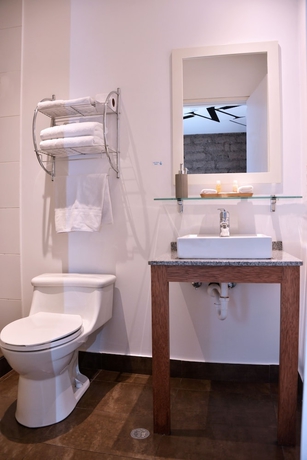 Imagen de la habitación del Hotel Casa Gardenia, Centro Histórico de Quito. Foto 7