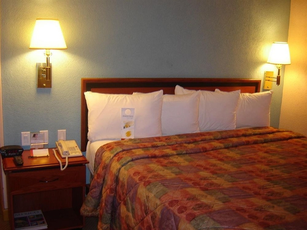 Imagen de la habitación del Hotel Casa Grande Chihuahua. Foto 4