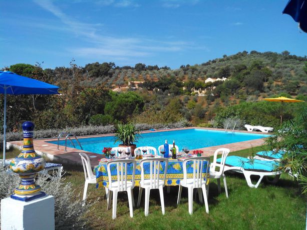 Imagen de la piscina del Hotel Casa Grande, Constantina. Foto 14